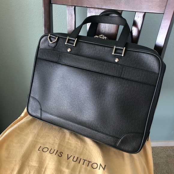 Authentic LV briefcase laptop bag - Picture 2 of 8
